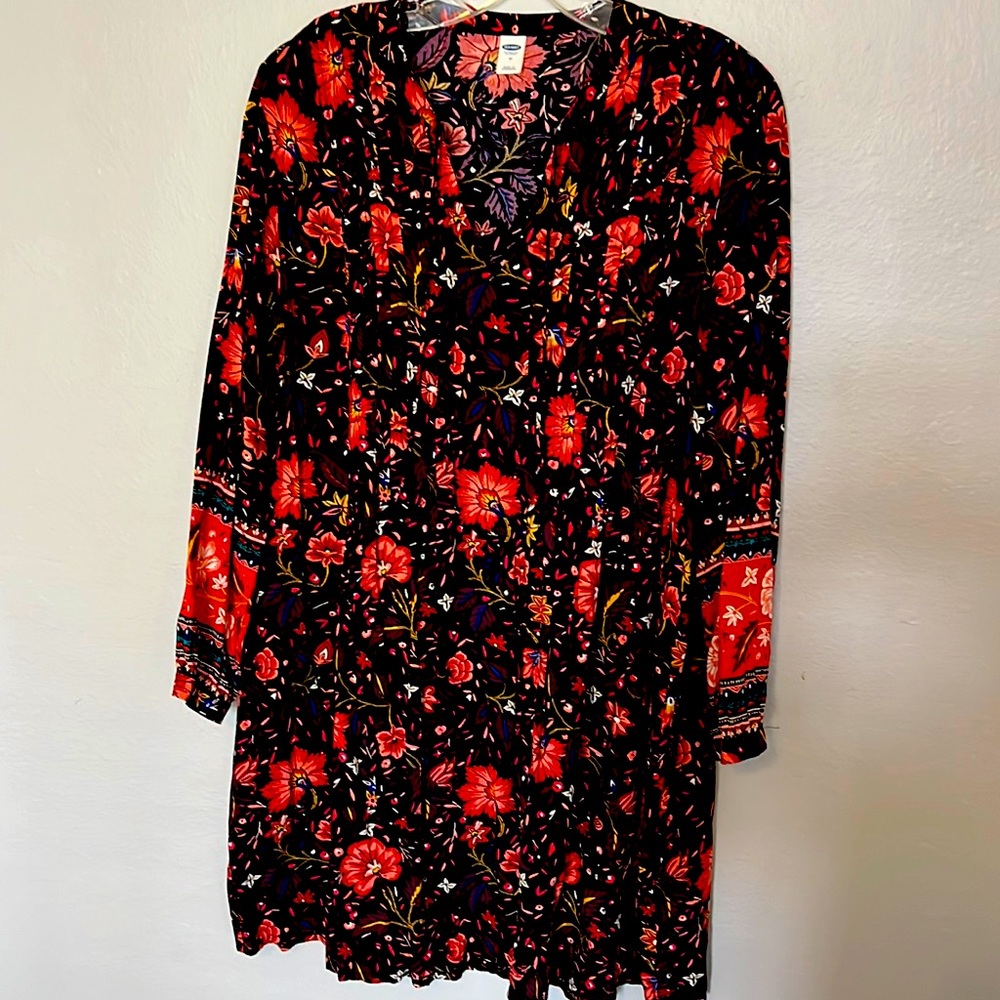 Old Navy spring dress. Black with floral accents.